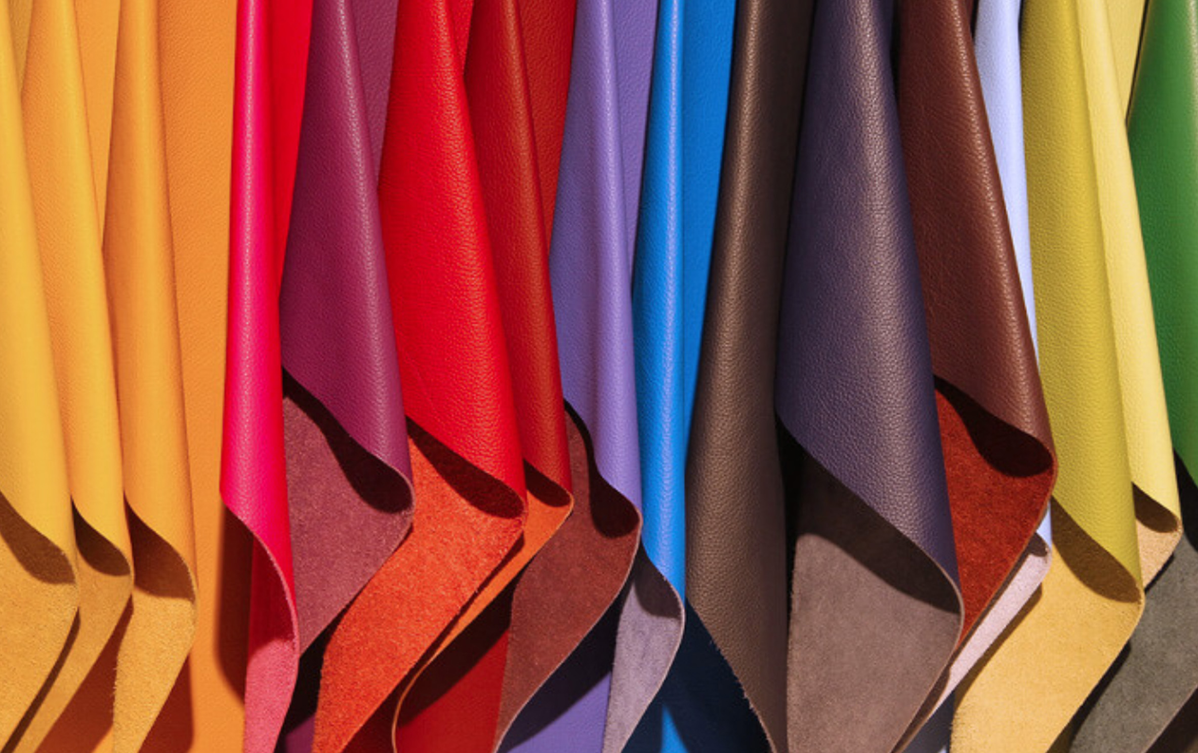 screenshot_leather_crop Colored Leather Material